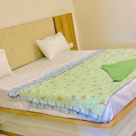 The Silver Tulip Hotel Ludhiana Buitenkant foto